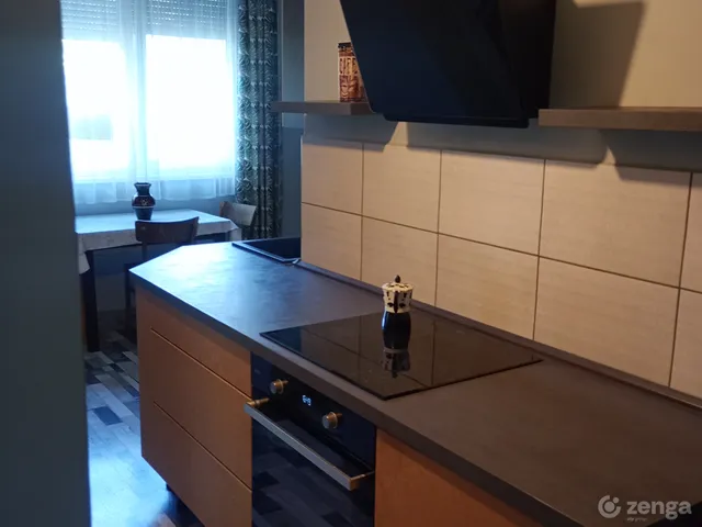 Eladó lakás Kecskemét, Rávágy tér 41 nm