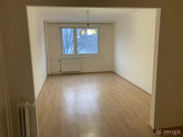 Eladó lakás Győr, Adyváros 62 nm