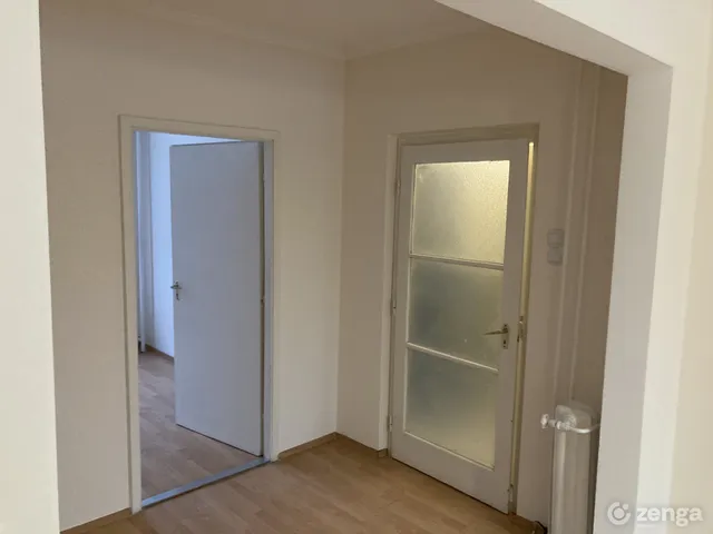 Eladó lakás Győr, Adyváros 62 nm