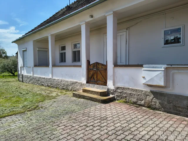 Eladó ház Bogács 90 nm