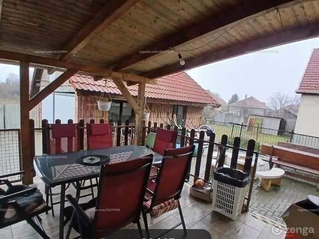 Eladó ház Hatvan, Újhatvan 170 nm