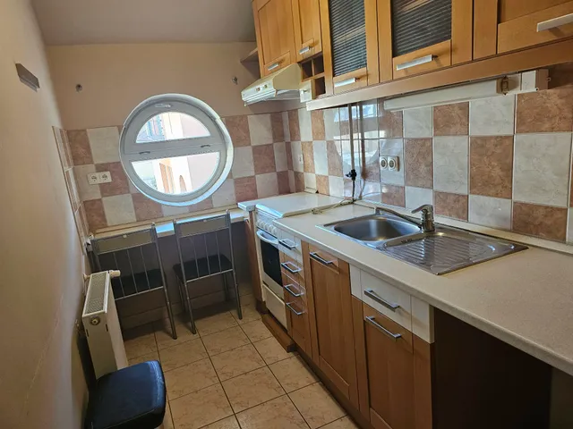 Kiadó lakás Pécs, Belváros 58 nm