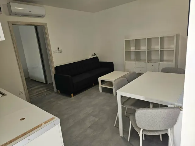 Kiadó lakás Pécs, Egyetemváros 48 nm