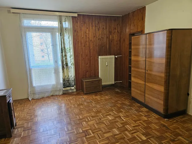 Kiadó lakás Pécs, Uránváros 54 nm