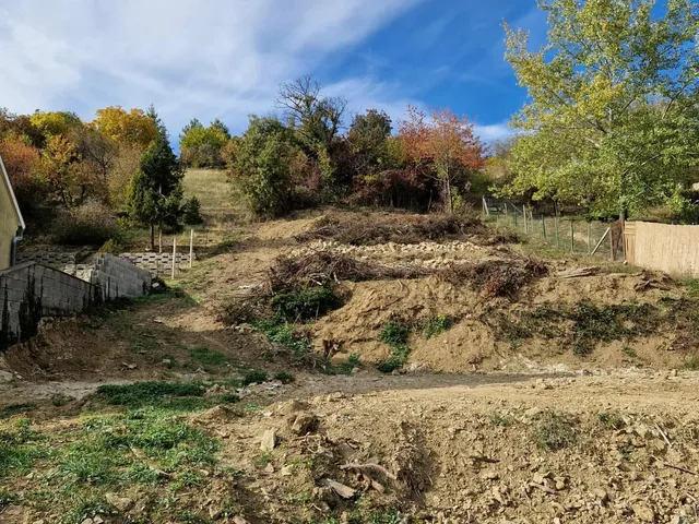 Eladó telek Pécs, Deindol 2185 nm
