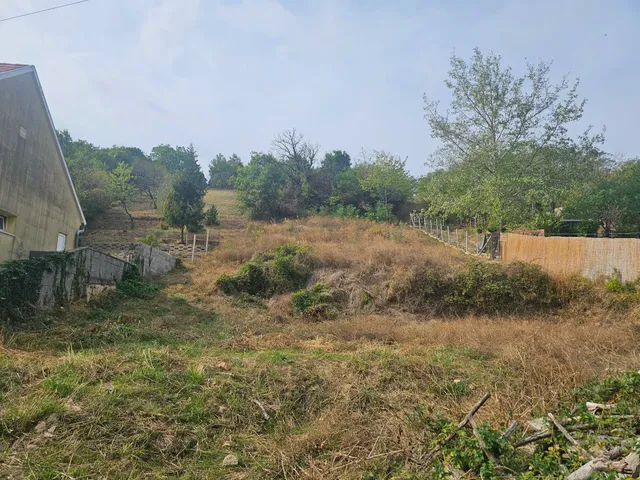 Eladó telek Pécs, Deindol 2185 nm