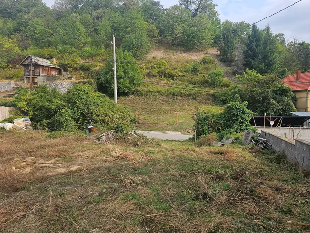 Eladó telek Pécs, Deindol 2185 nm