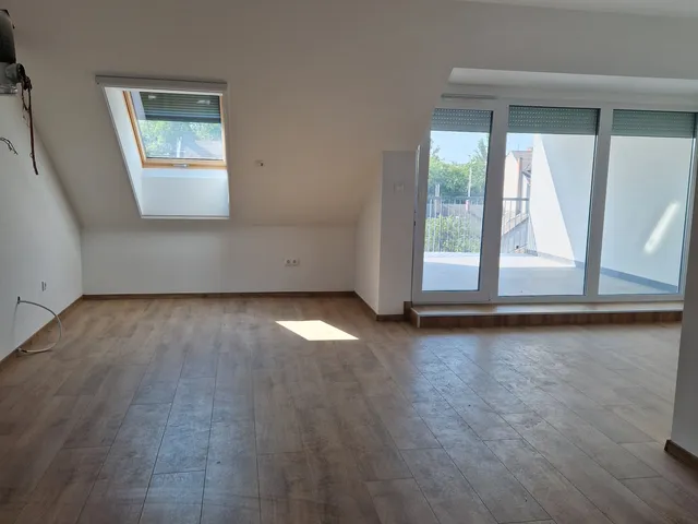 Eladó lakás Szeged, Felsőváros 98 nm