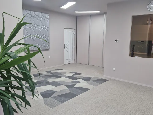 Eladó kereskedelmi és ipari ingatlan Szeged, Belváros 59 nm