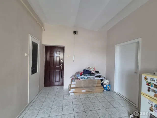 Eladó lakás Pápa 37 nm