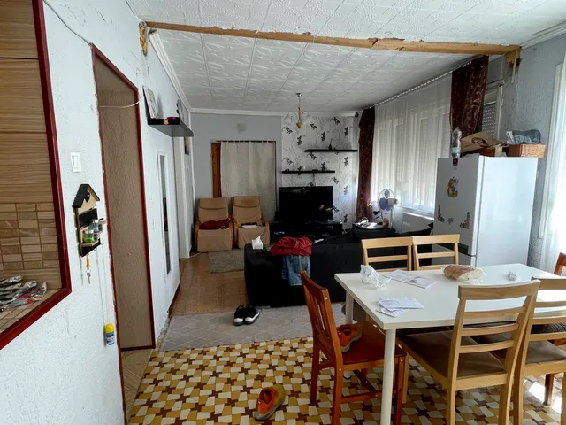 Eladó ház Szelevény 80 nm