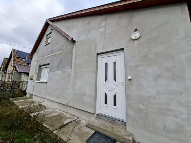 Eladó ház Szolnok 75 nm