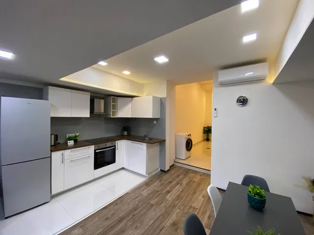 Eladó lakás Budapest V. kerület 70 nm