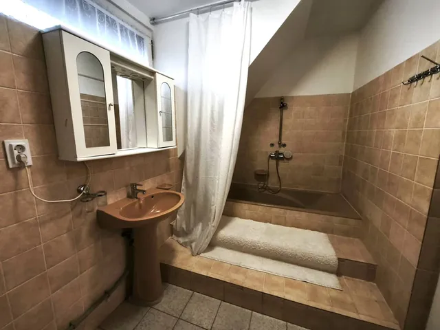 Eladó ház Rácalmás 148 nm