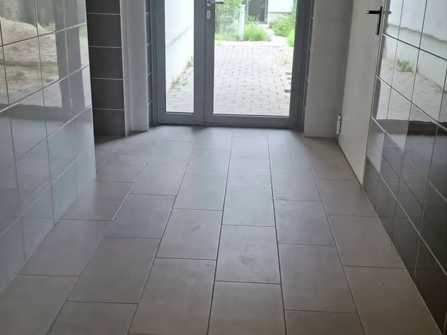 Eladó garázs Budapest XIII. kerület 13 nm