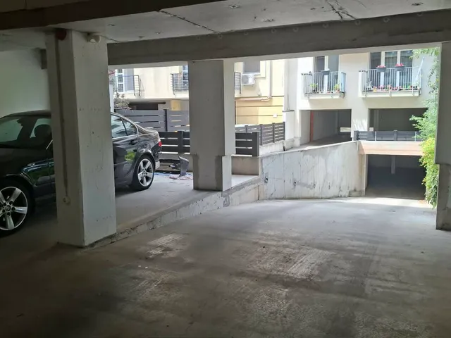 Eladó garázs Budapest XIII. kerület 13 nm