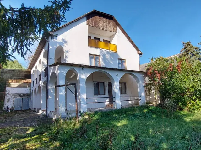 Eladó ház Bogács 360 nm