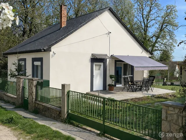 Eladó ház Karád 69 nm