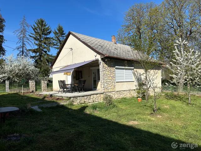 Eladó ház Karád 69 nm