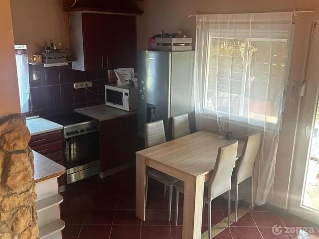 Eladó ház Sóskút 84 nm