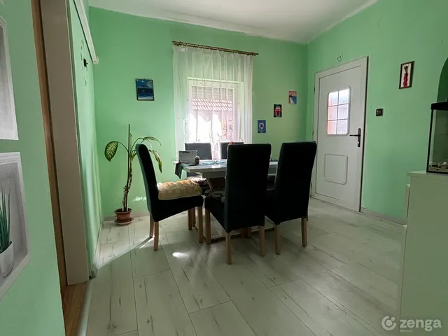 Eladó ház Levél 91 nm