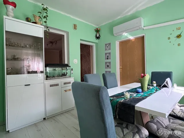 Eladó ház Levél 90 nm