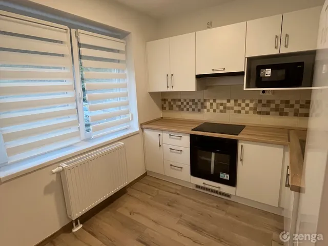 Eladó lakás Kecskemét, Homokbánya 30 nm