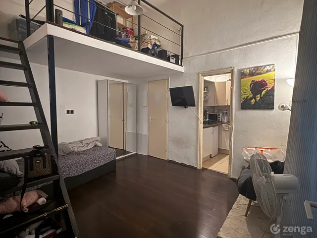 Eladó lakás Budapest VI. kerület, Diplomatanegyed 25 nm