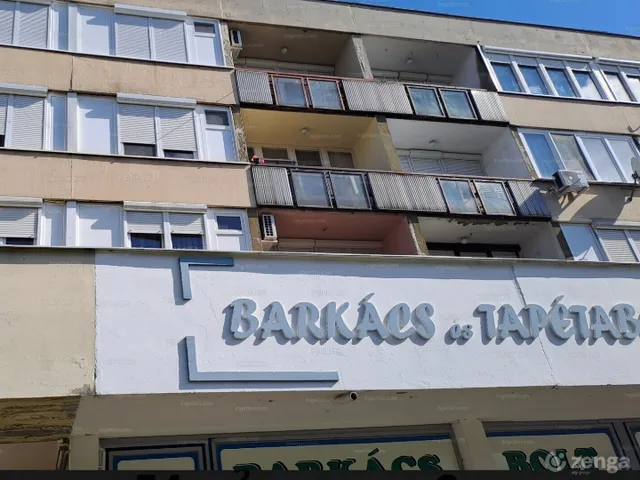 Eladó lakás Mátészalka, Keleti lakótelep 54 nm