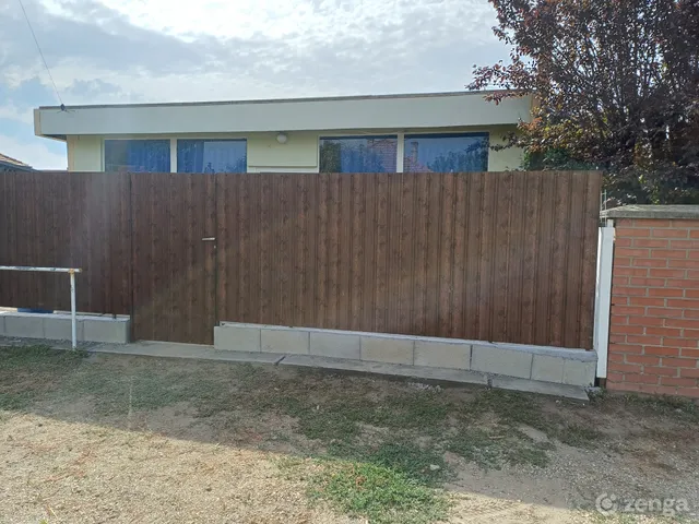 Eladó kereskedelmi és ipari ingatlan Tápiógyörgye 61 nm