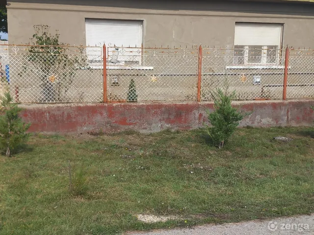 Eladó ház Pusztavacs 63 nm