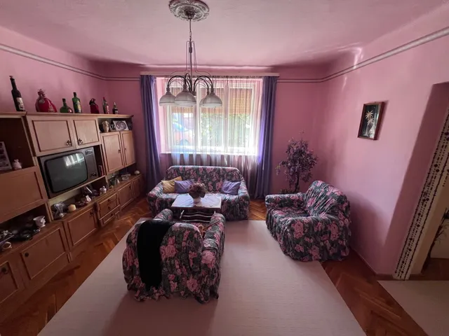 Eladó ház Szarvas 90 nm