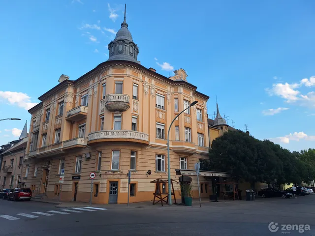 Eladó lakás Szolnok, Belváros 66 nm
