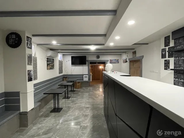 Eladó kereskedelmi és ipari ingatlan Ajka 135 nm