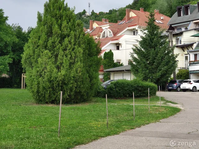 Eladó lakás Pécs, Ürög 97 nm