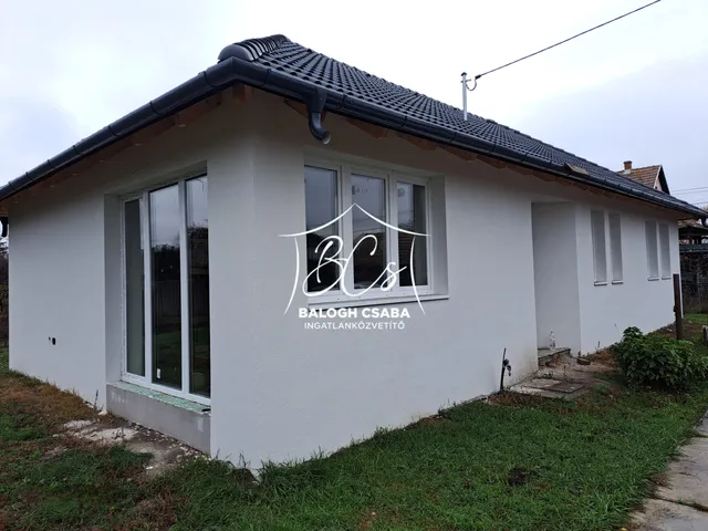 Eladó ház Sáránd 106 nm