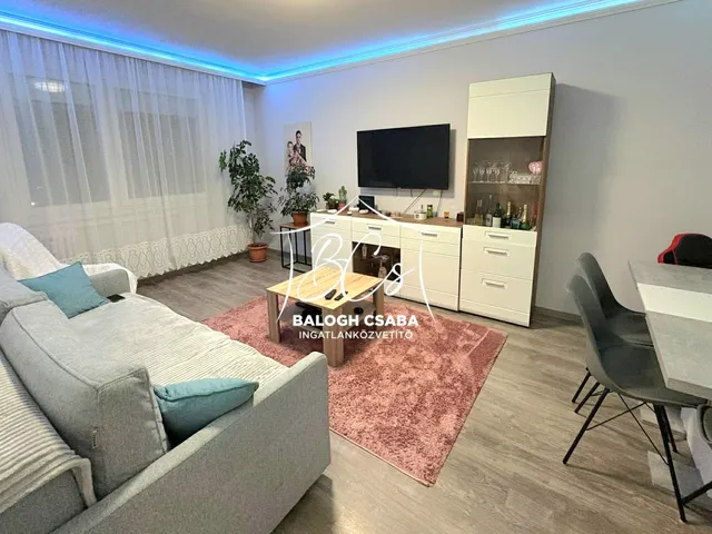 Eladó lakás Debrecen, Fényesudvar 70 nm