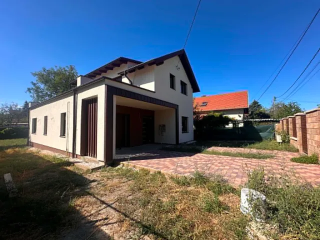 Eladó ház Göd 181 nm