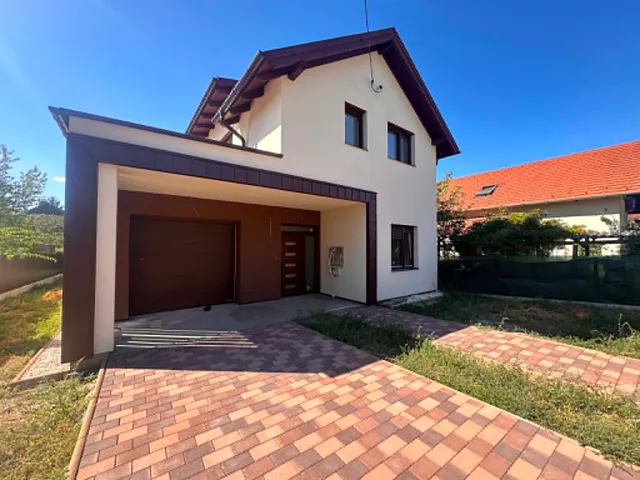 Eladó ház Göd 181 nm