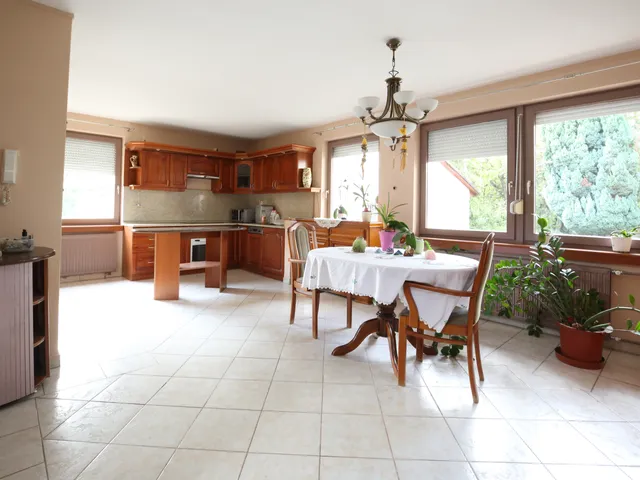 Eladó ház Szentendre 170 nm