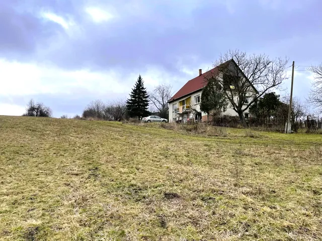 Eladó ház Szokolya 220 nm