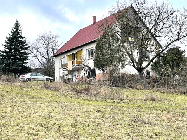 Eladó ház Szokolya 220 nm