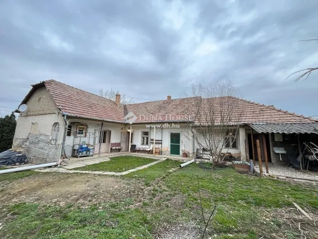 Eladó ház Tolnanémedi 84 nm
