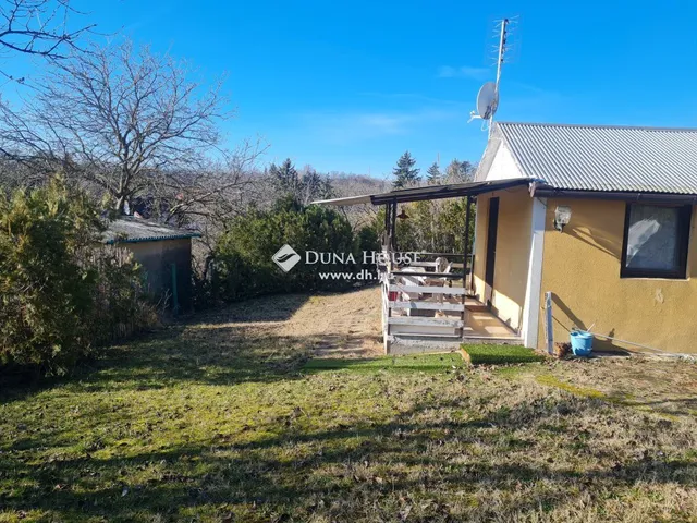 Eladó telek Balatonkenese 720 nm