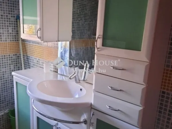 Eladó ház Siófok 202 nm