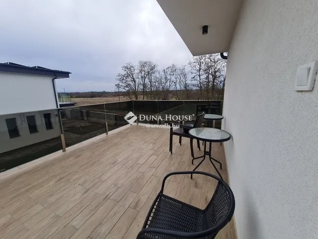 Eladó ház Siófok 211 nm