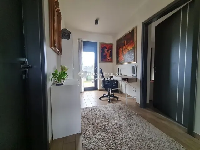 Eladó ház Siófok 211 nm