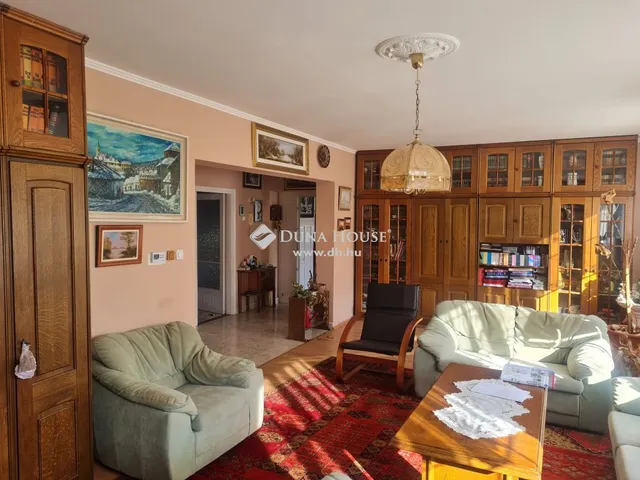 Eladó ház Siófok 370 nm