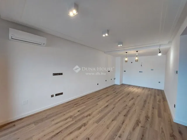 Eladó lakás Siófok 45 nm