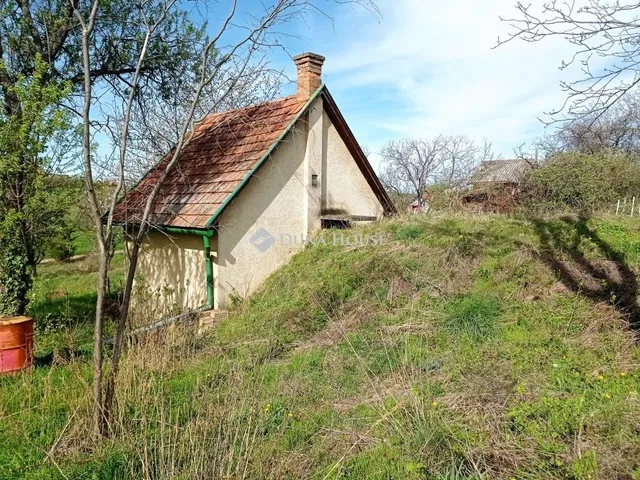 Eladó telek Nyim 2570 nm
